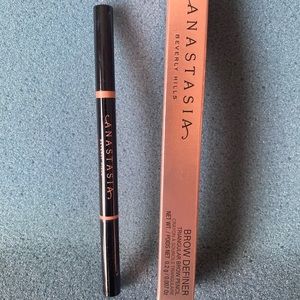 Anastasia Beverly Hills Brow Definer- Taupe